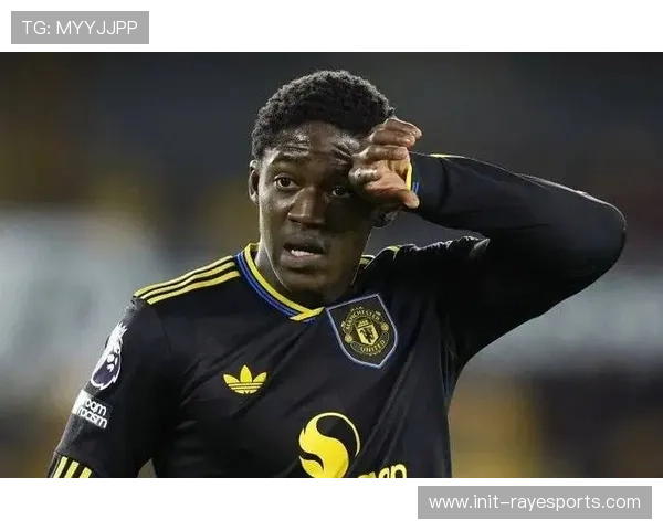 梅努获卡里克盛赞：曼联青训基石的关键成长路径